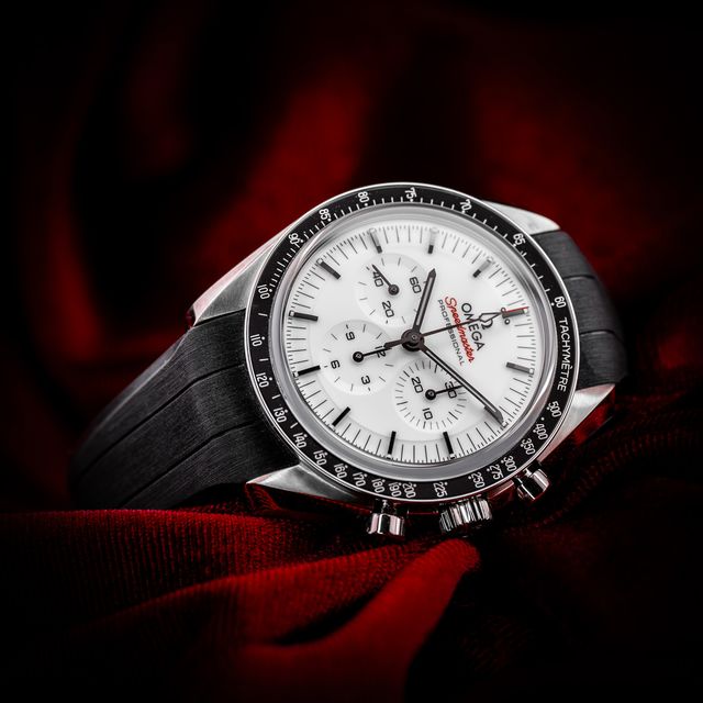 Omega Speedmaster Moonwatch Professional 310.32.42.50.04.001 Image 2